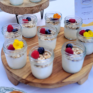 Parfait com Granola e Fruta
